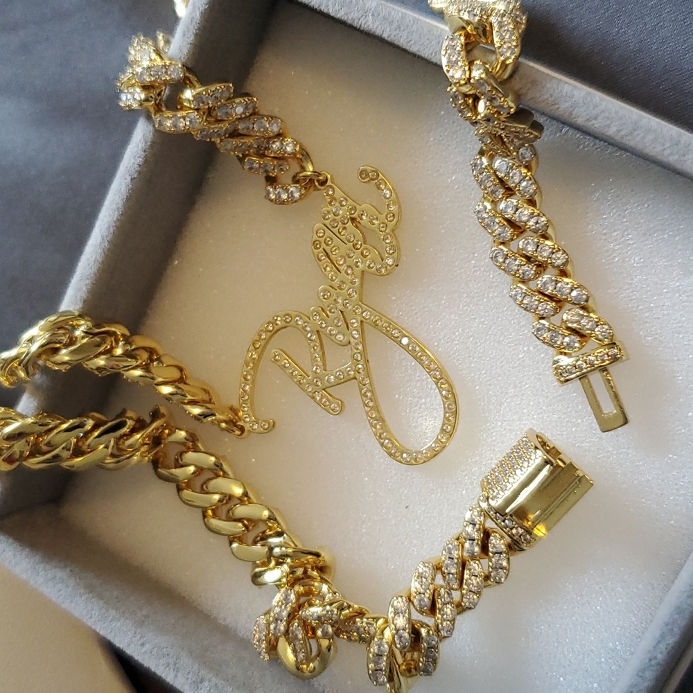Silvia Personalized Necklace